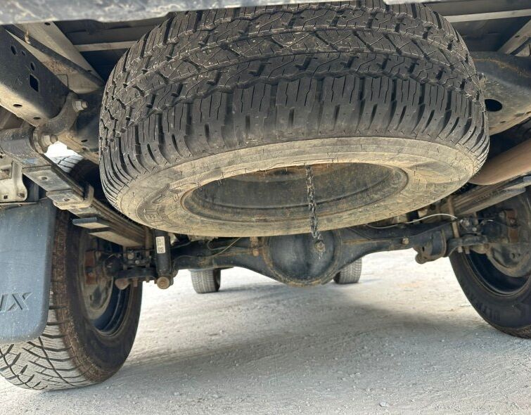 TOYOTA  HILUX DOUBLE CAB GX 4x4